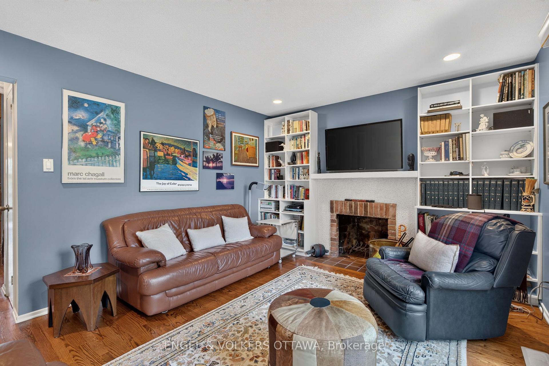 Photo 17 of 26 Winlock Crescent, Ottawa, Craig Henry/Woodvale — HOMEH