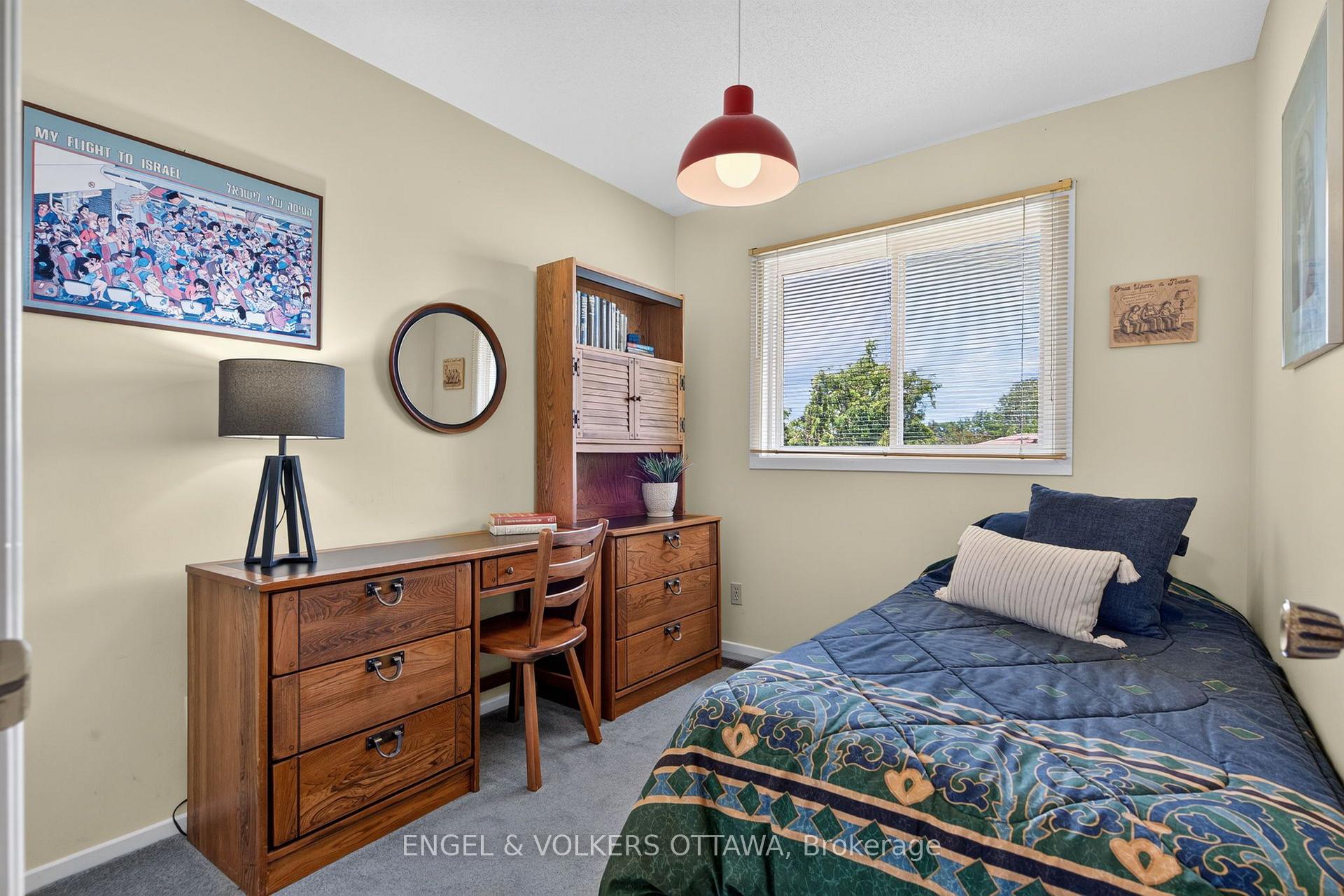Photo 29 of 26 Winlock Crescent, Ottawa, Craig Henry/Woodvale — HOMEH