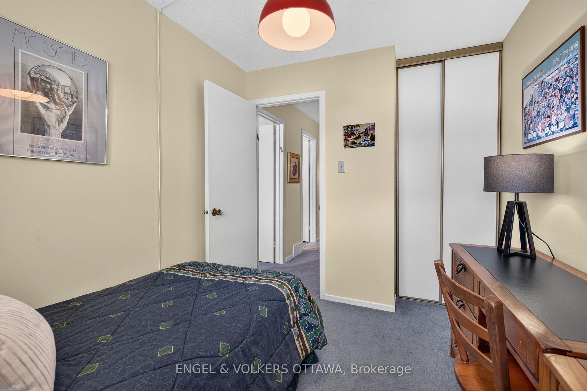 Photo 30 of 26 Winlock Crescent, Ottawa, Craig Henry/Woodvale — HOMEH