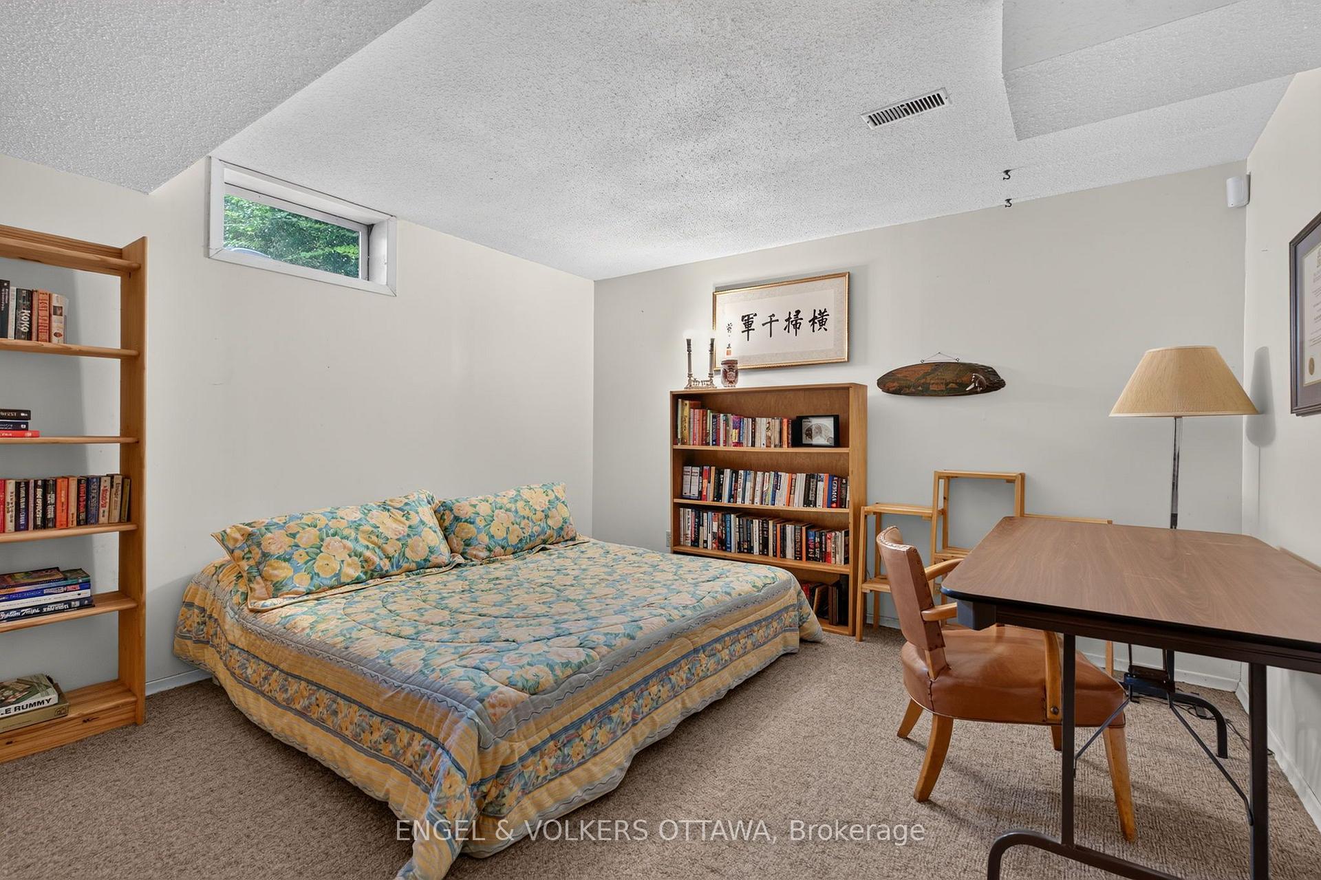 Photo 36 of 26 Winlock Crescent, Ottawa, Craig Henry/Woodvale — HOMEH