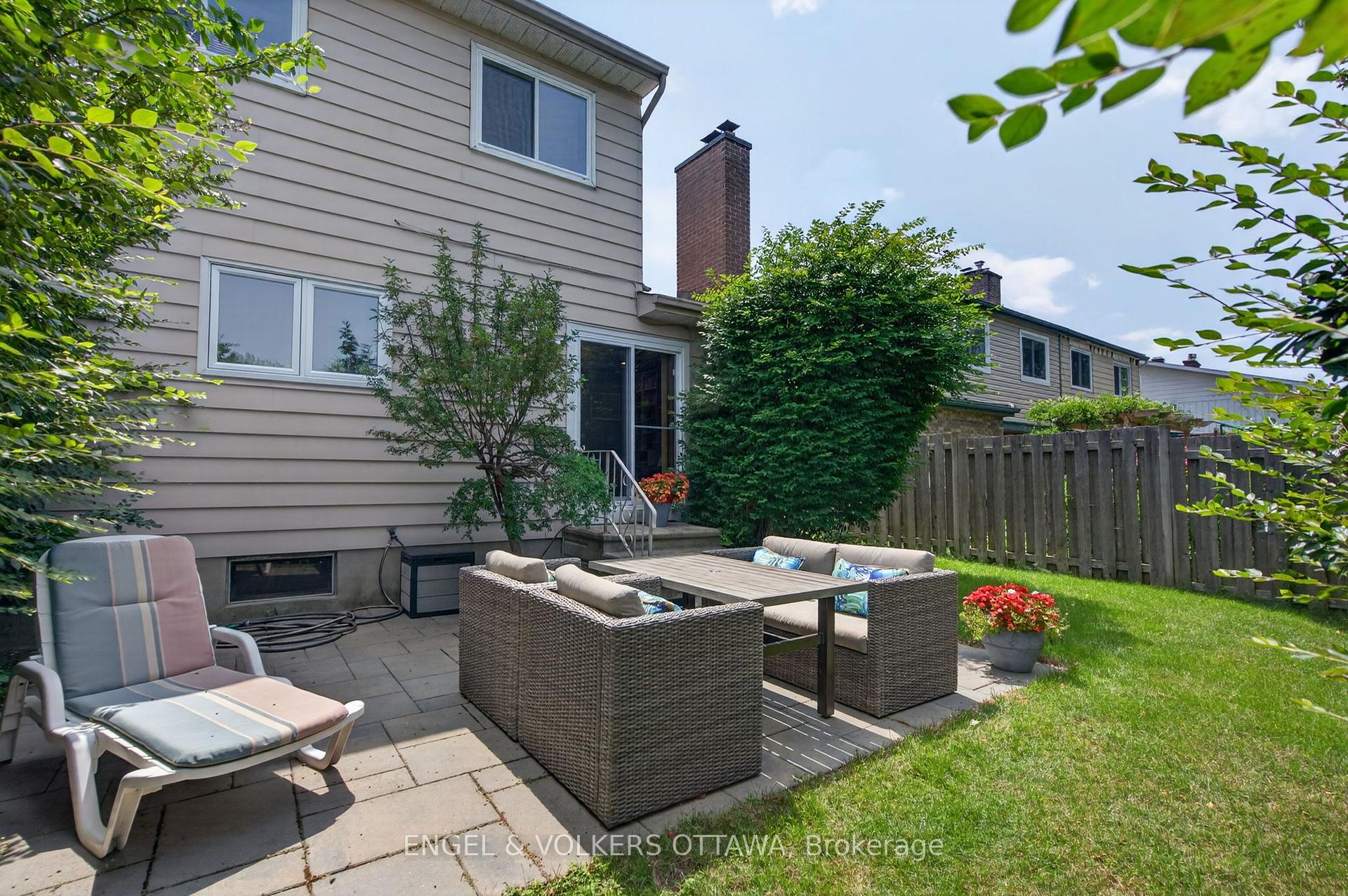 Photo 40 of 26 Winlock Crescent, Ottawa, Craig Henry/Woodvale — HOMEH