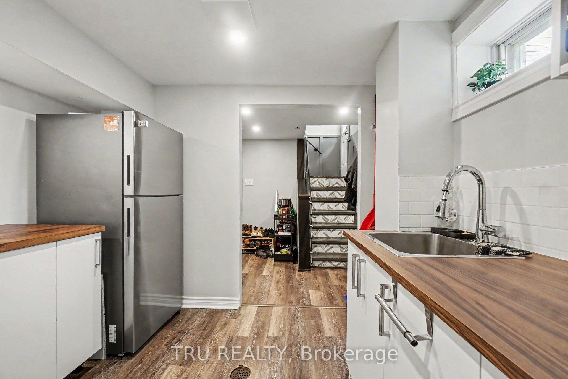 Photo 20 of 1275 Woodside Drive, Ottawa, Copeland Park — HOMEH