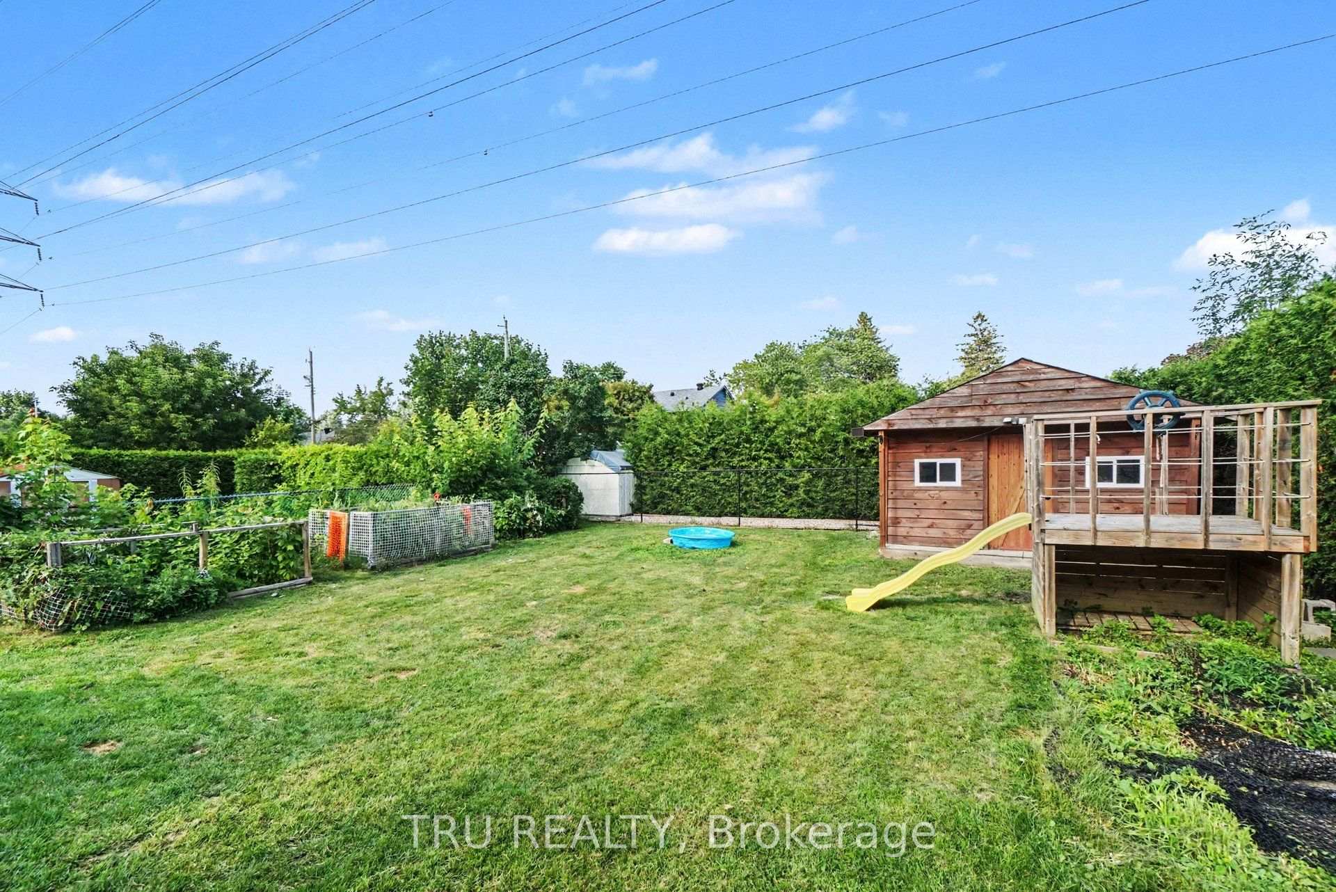 Photo 25 of 1275 Woodside Drive, Ottawa, Copeland Park — HOMEH