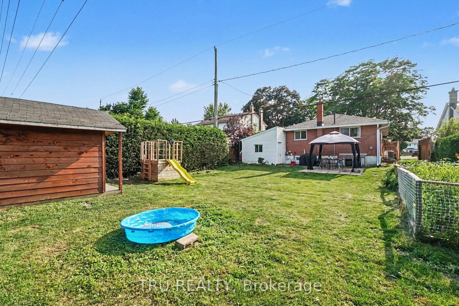 Photo 26 of 1275 Woodside Drive, Ottawa, Copeland Park — HOMEH
