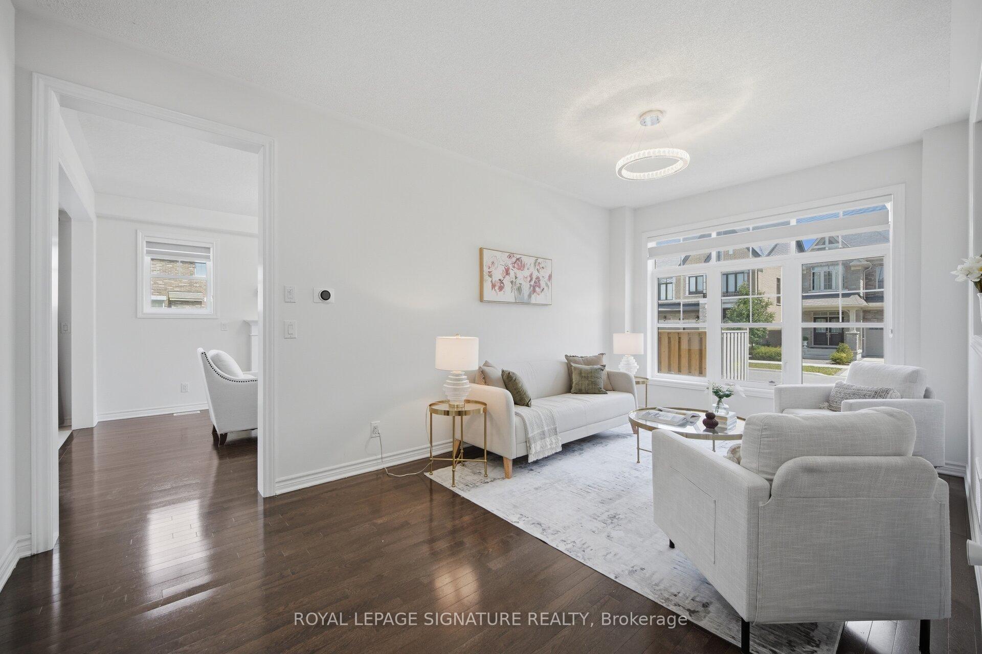 Photo 5 of 60 Lofthouse Drive, Whitby, Rolling Acres — HOMEH