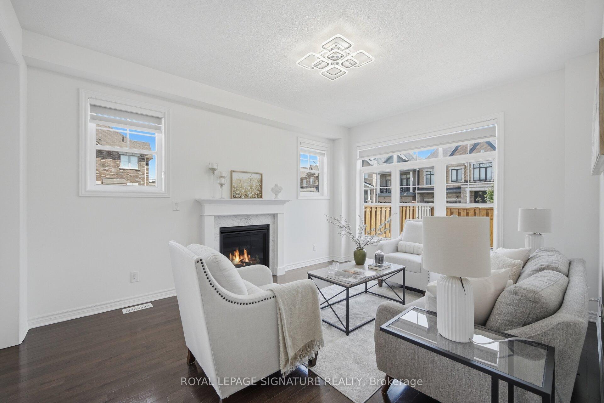 Photo 11 of 60 Lofthouse Drive, Whitby, Rolling Acres — HOMEH