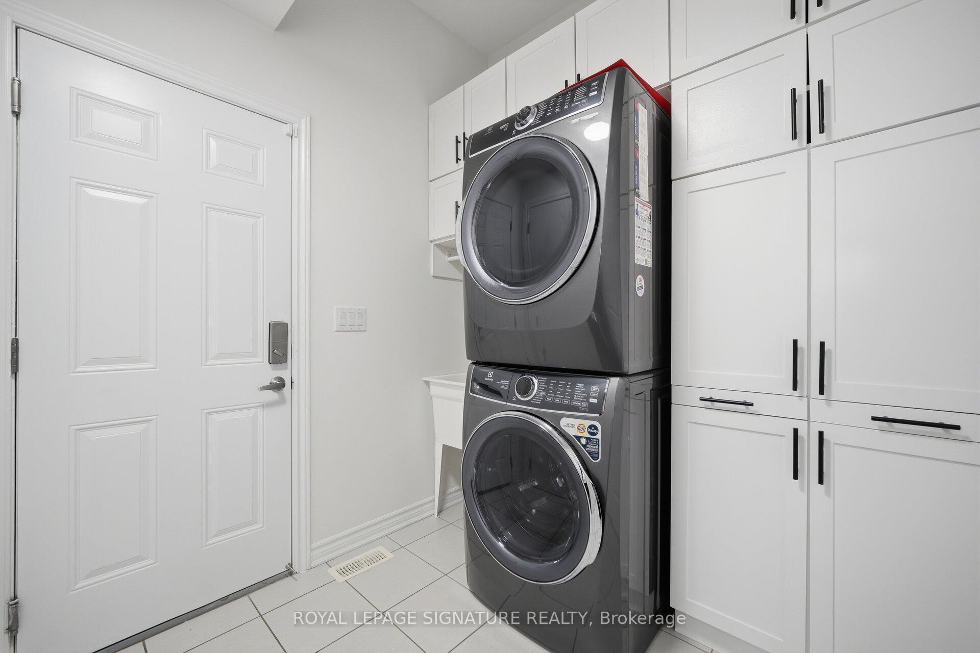 Photo 24 of 60 Lofthouse Drive, Whitby, Rolling Acres — HOMEH