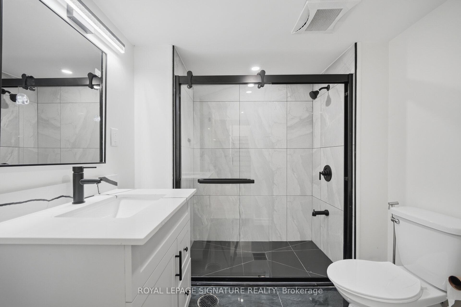 Photo 31 of 60 Lofthouse Drive, Whitby, Rolling Acres — HOMEH
