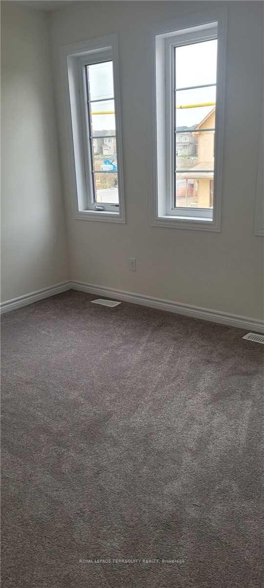 Photo 22 of 1077 Skyridge Boulevard, Pickering, Rural Pickering — HOMEH