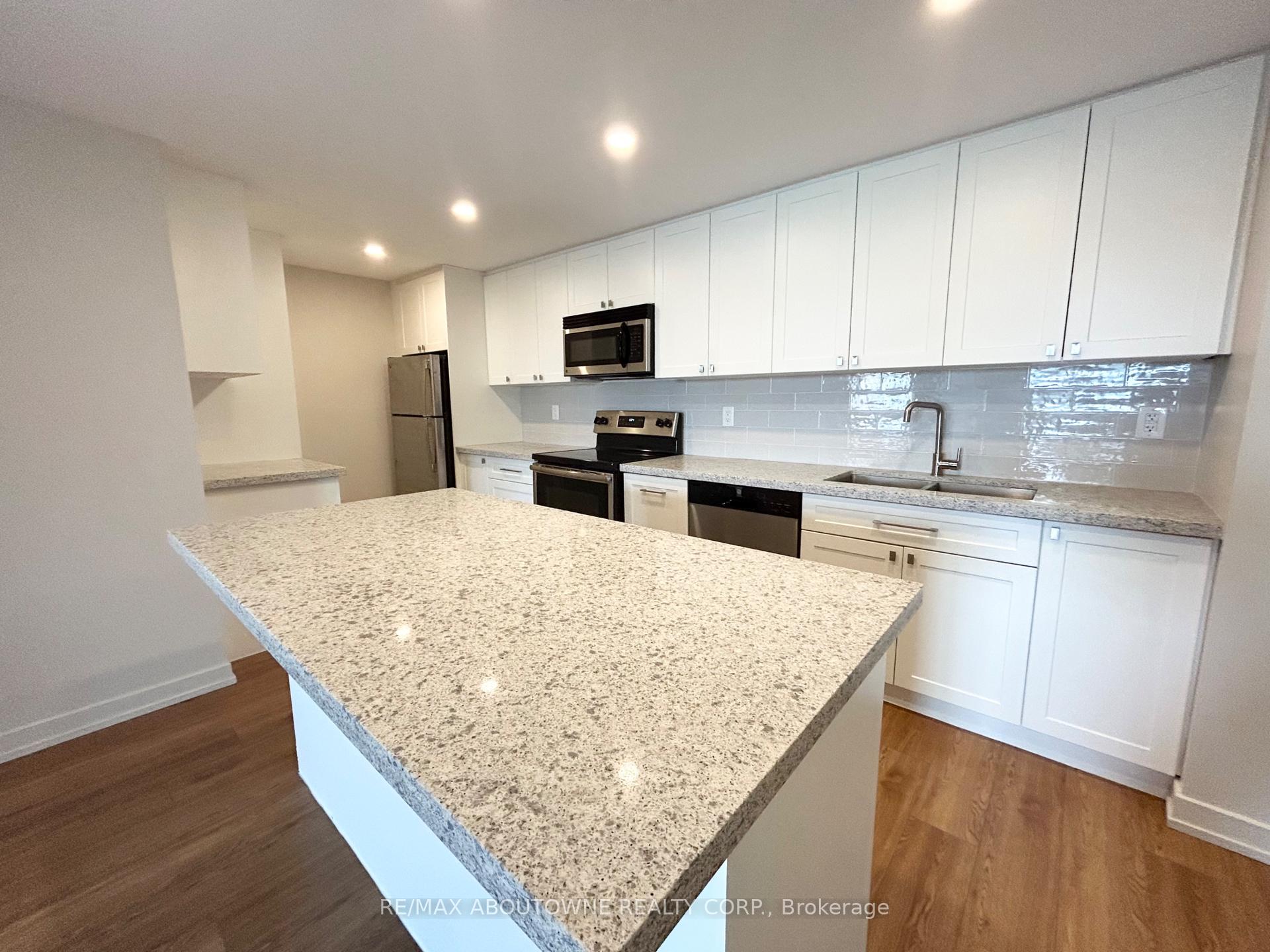 Photo 4 of Unit 1110, 82 Millside Drive, Milton, Old Milton — HOMEH