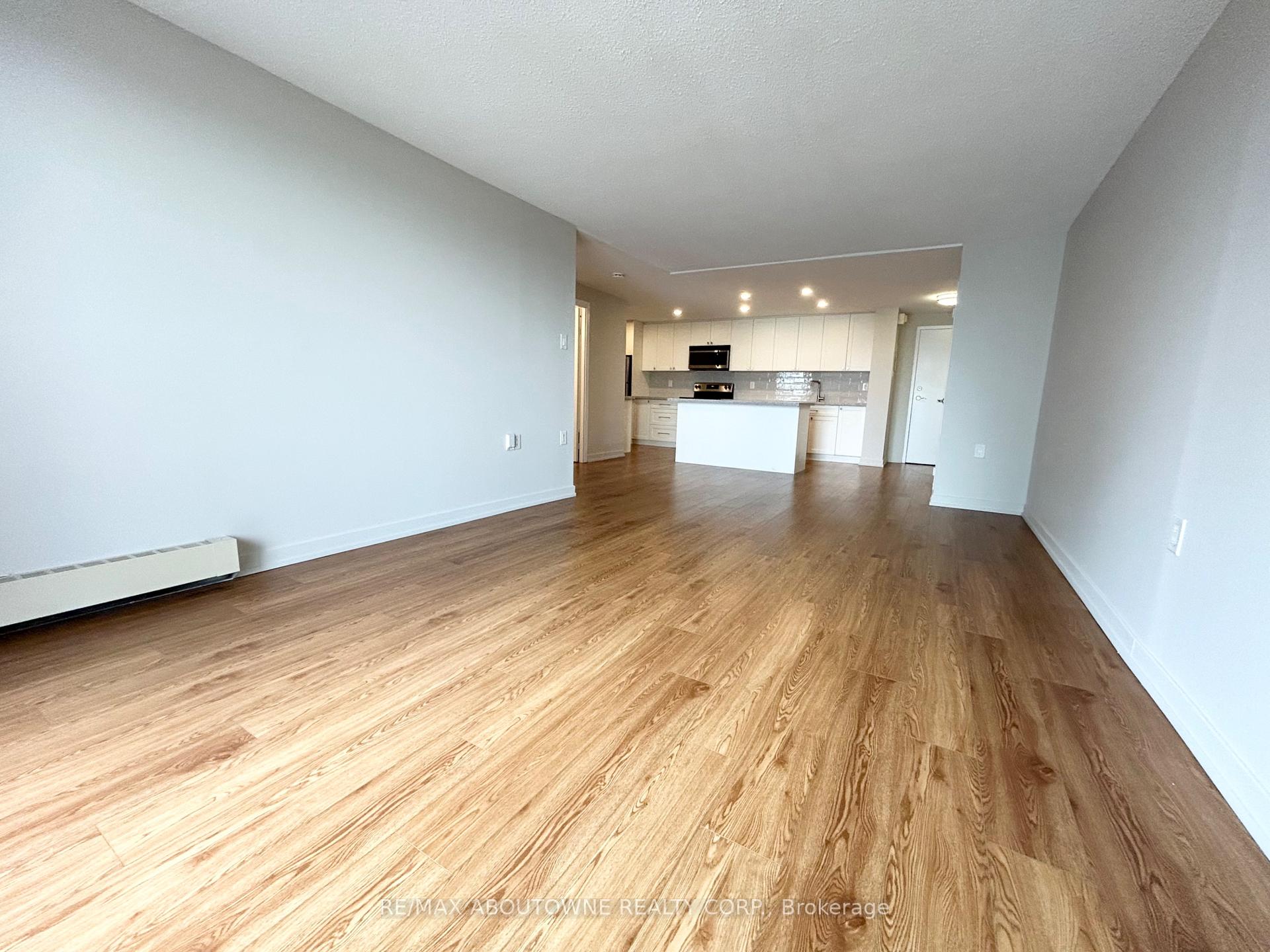 Photo 8 of Unit 1110, 82 Millside Drive, Milton, Old Milton — HOMEH