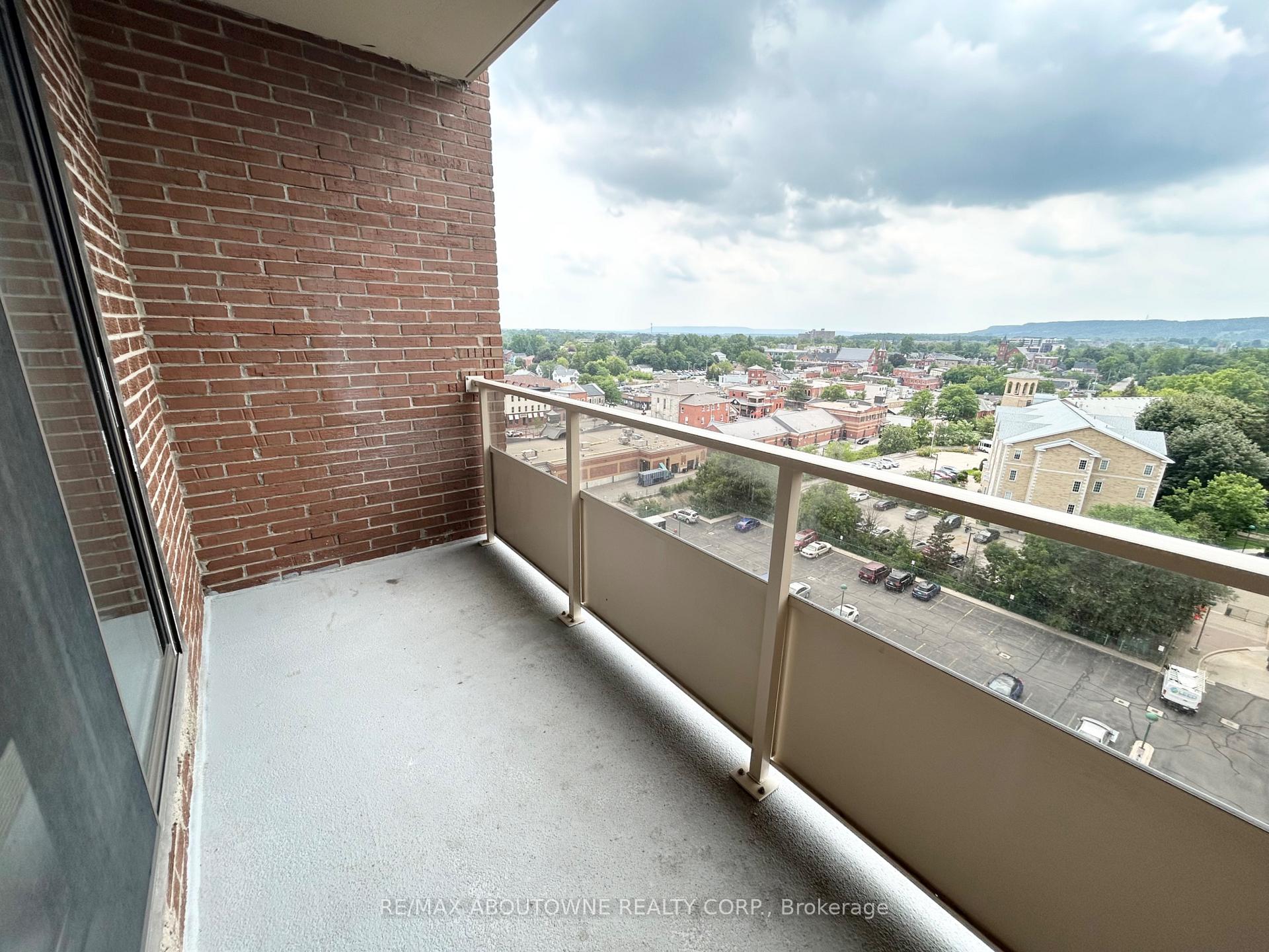 Photo 14 of Unit 1110, 82 Millside Drive, Milton, Old Milton — HOMEH