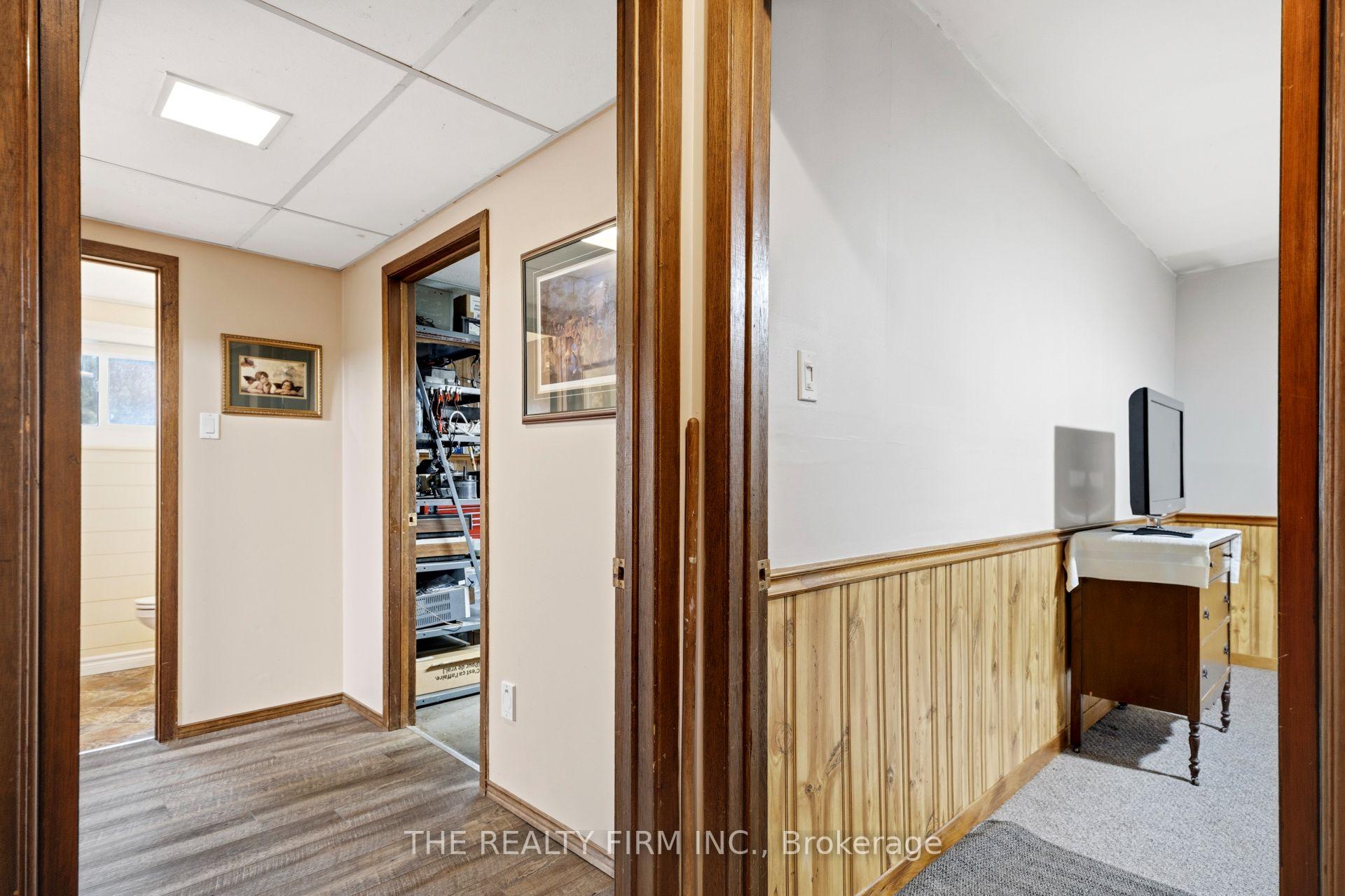 Photo 19 of 38 Taylor Crescent, St. Thomas — HOMEH
