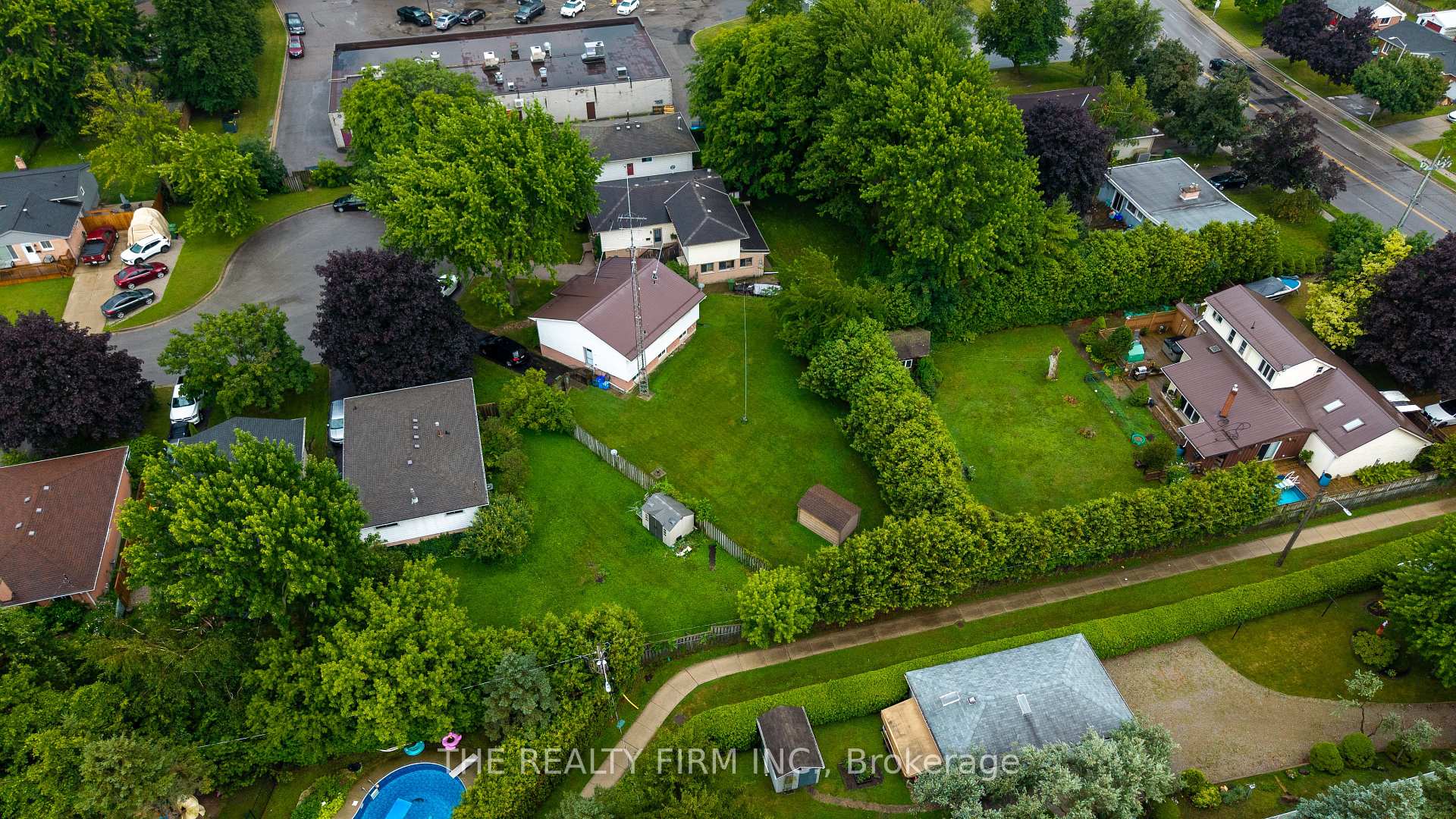 Photo 29 of 38 Taylor Crescent, St. Thomas — HOMEH