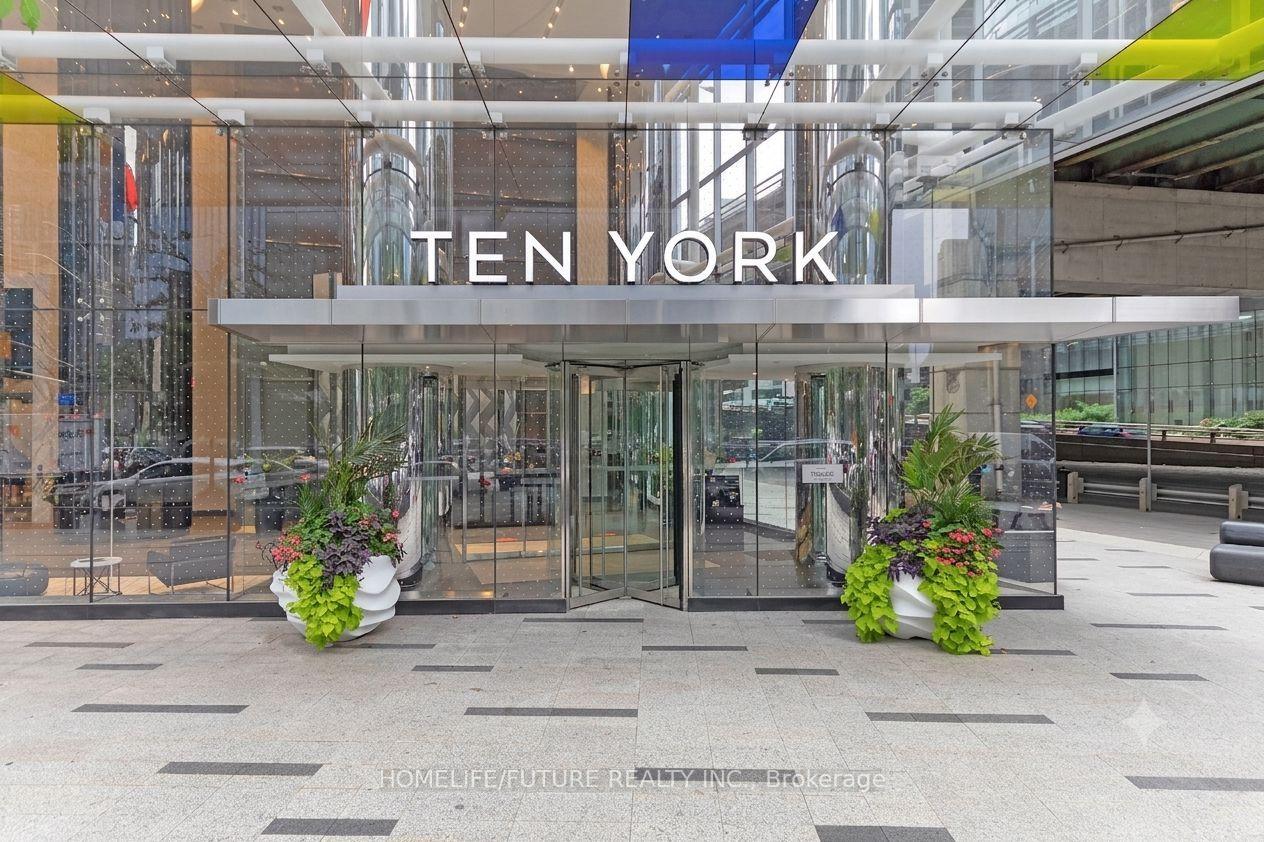 Photo 2 of Unit 4105, 10 York Street, Toronto, Waterfront Communities — HOMEH