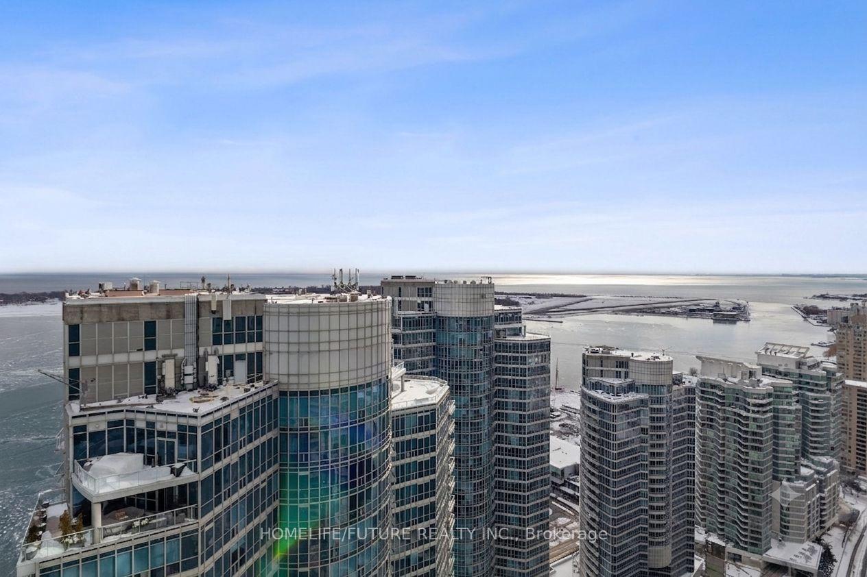 Photo 11 of Unit 4105, 10 York Street, Toronto, Waterfront Communities — HOMEH
