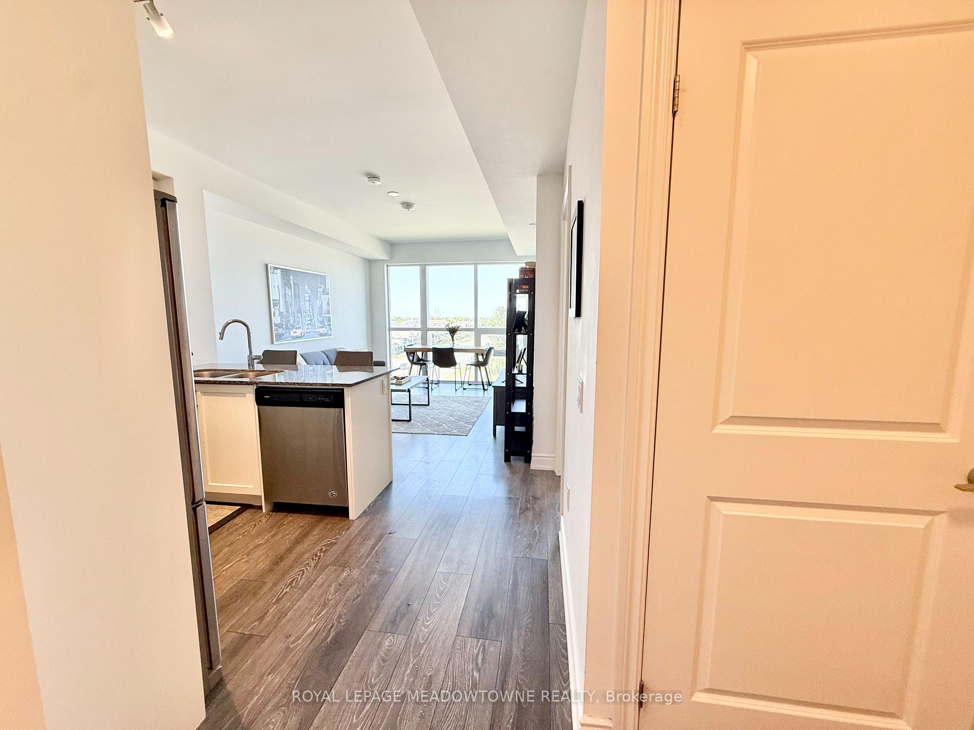Photo 2 of Unit 512, 1050 Main Street E, Milton, Dempsey — HOMEH