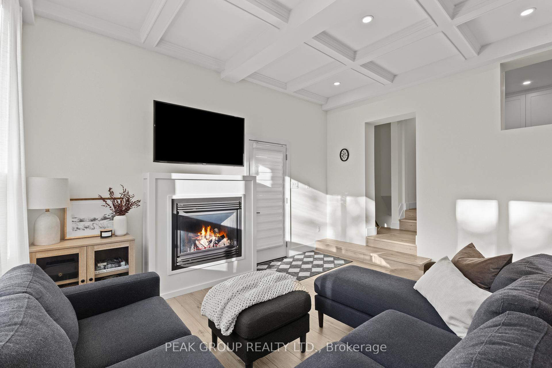 Photo 8 of 3799 Windermere Road, Niagara Falls, Stamford — HOMEH