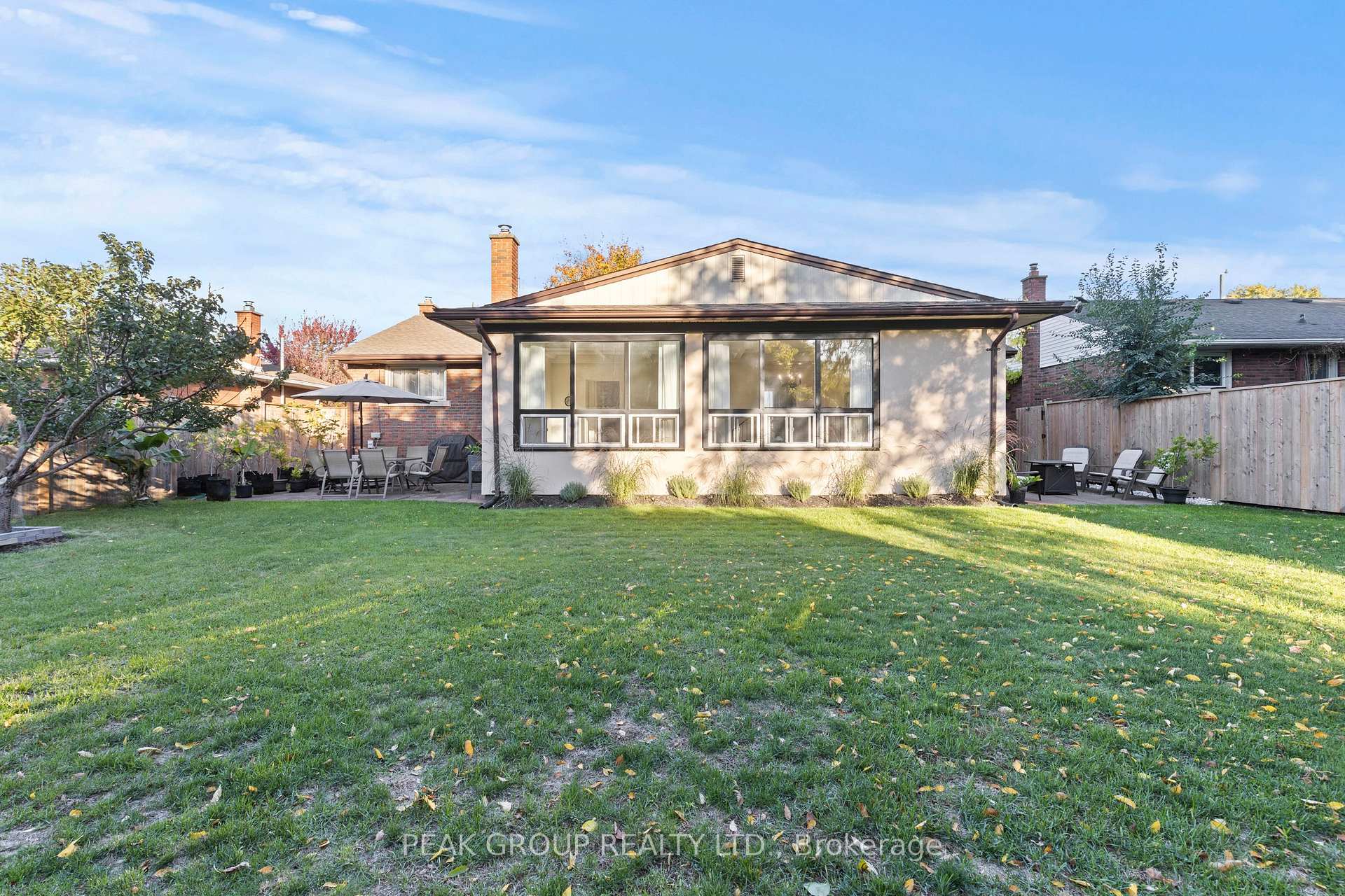 Photo 23 of 3799 Windermere Road, Niagara Falls, Stamford — HOMEH