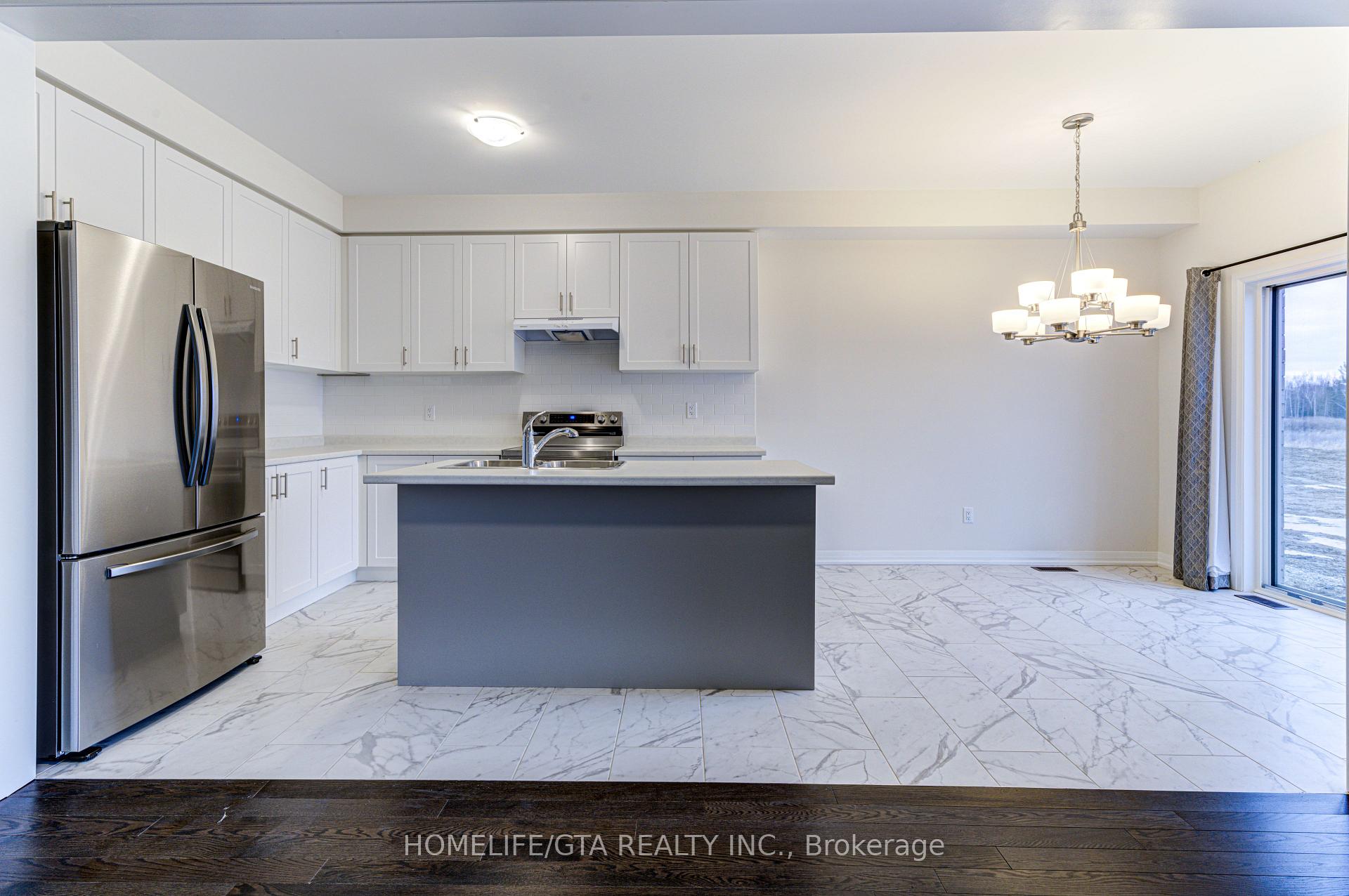 Photo 7 of 168 Union Boulevard, Wasaga Beach — HOMEH