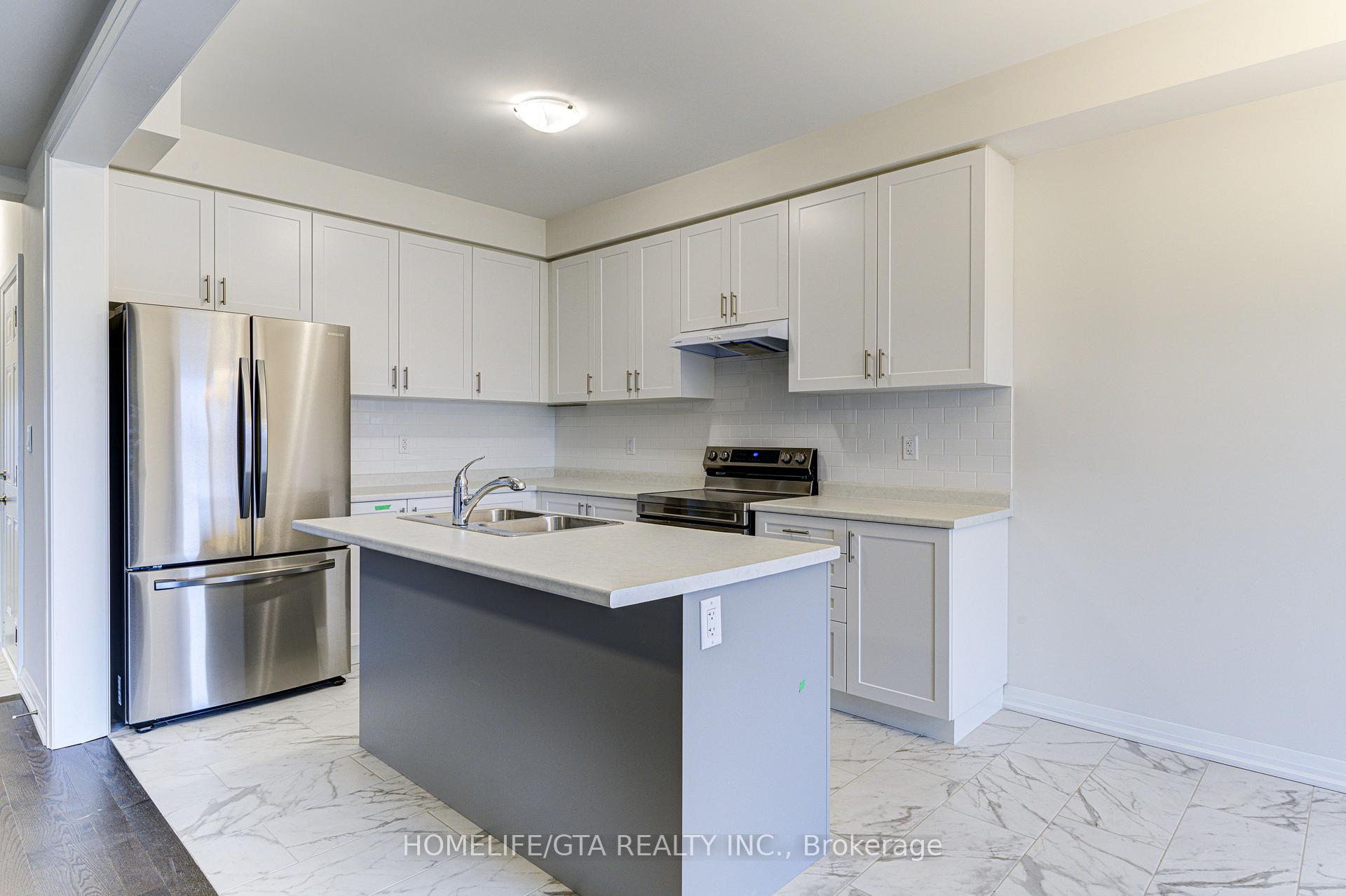 Photo 8 of 168 Union Boulevard, Wasaga Beach — HOMEH