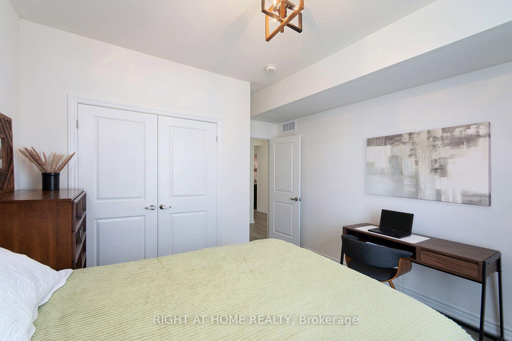 Photo 24 of 19 Hillcroft Way, Kawartha Lakes, Bobcaygeon — HOMEH