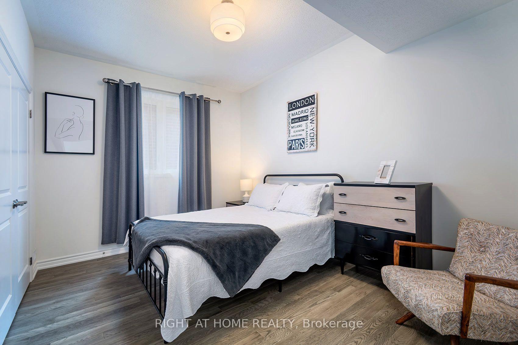 Photo 25 of 19 Hillcroft Way, Kawartha Lakes, Bobcaygeon — HOMEH