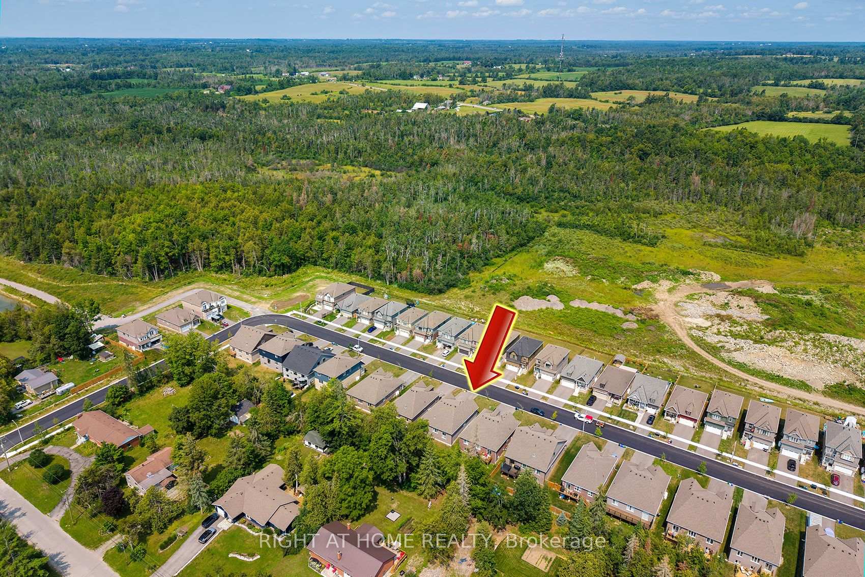 Photo 36 of 19 Hillcroft Way, Kawartha Lakes, Bobcaygeon — HOMEH