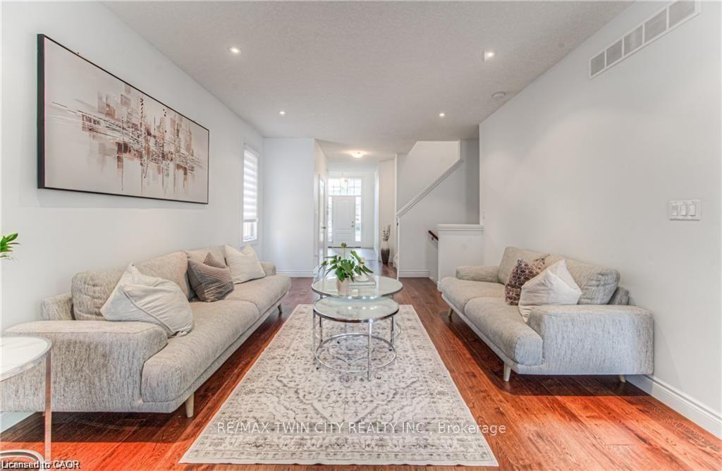 Photo 9 of 26 Spring Creek Street, Kitchener, Grand River South — HOMEH