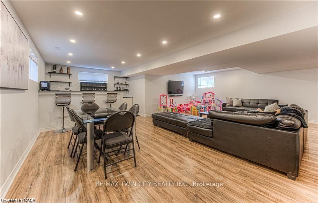 Photo 37 of 26 Spring Creek Street, Kitchener, Grand River South — HOMEH