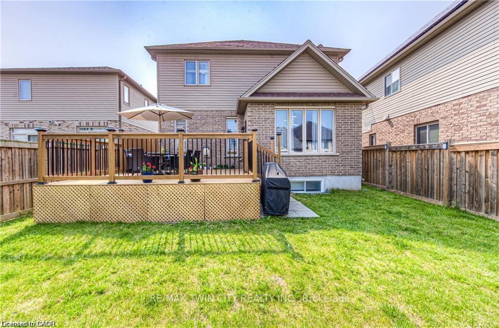 Photo 43 of 26 Spring Creek Street, Kitchener, Grand River South — HOMEH