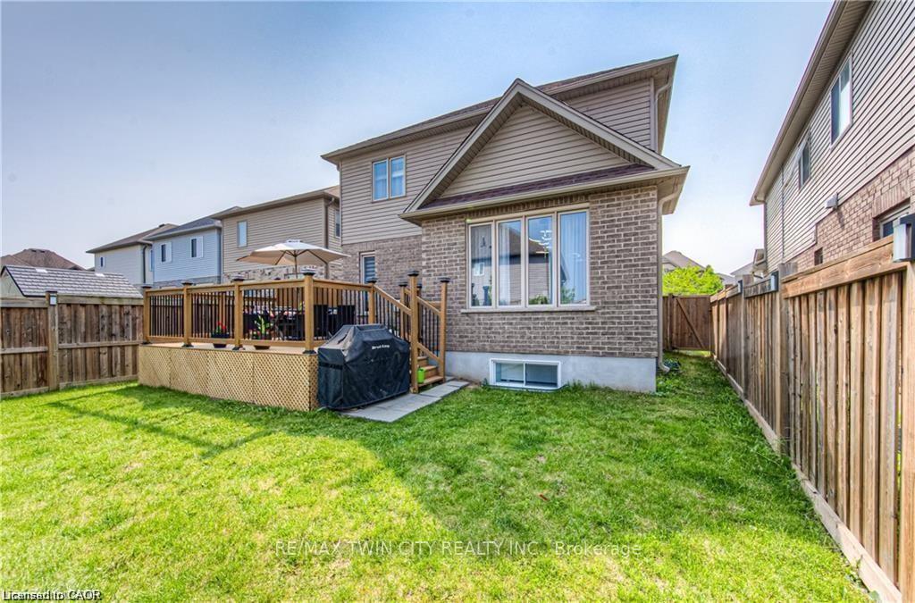 Photo 44 of 26 Spring Creek Street, Kitchener, Grand River South — HOMEH
