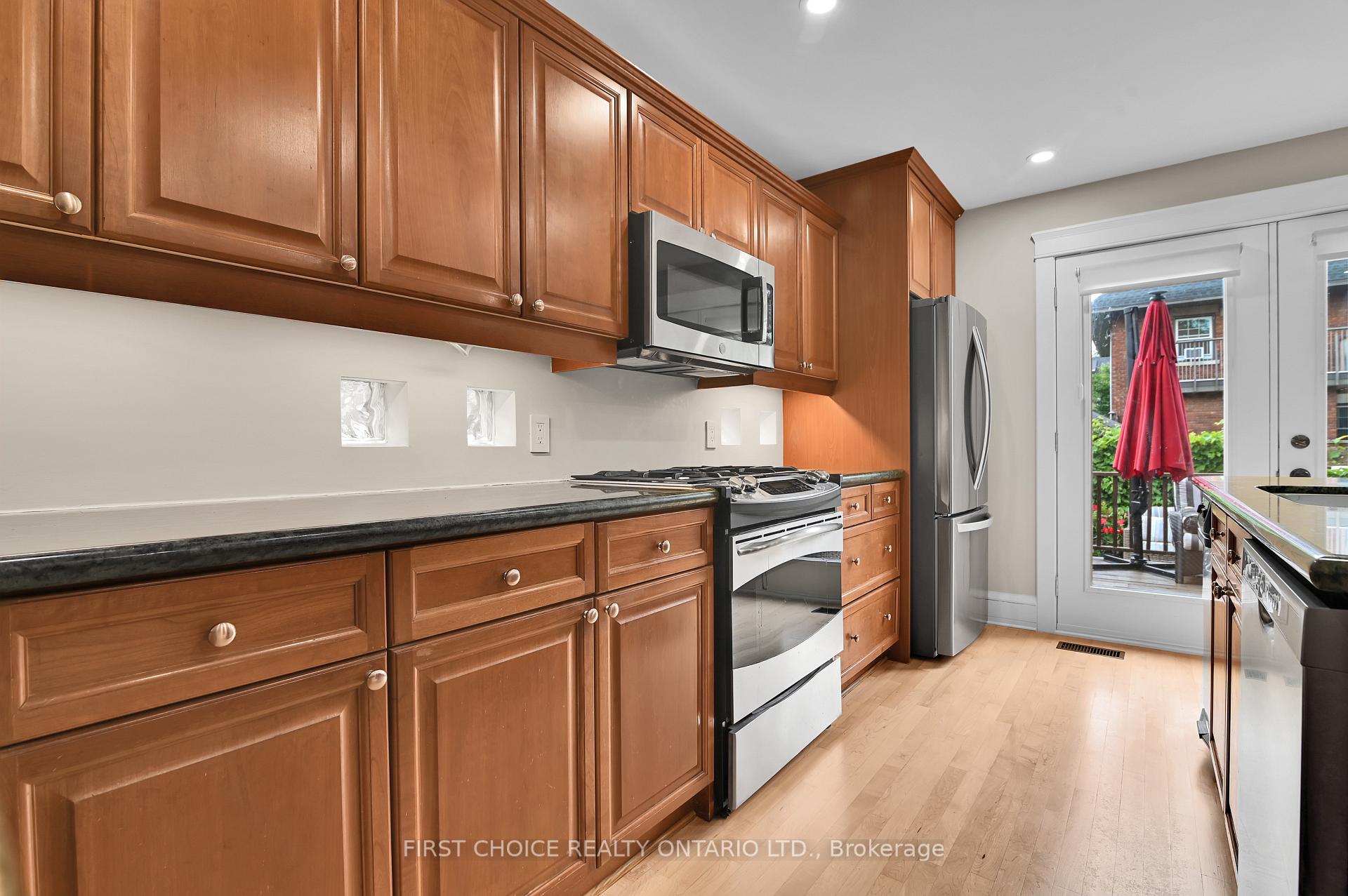 Photo 10 of 259 Second Avenue, Ottawa, Glebe — HOMEH