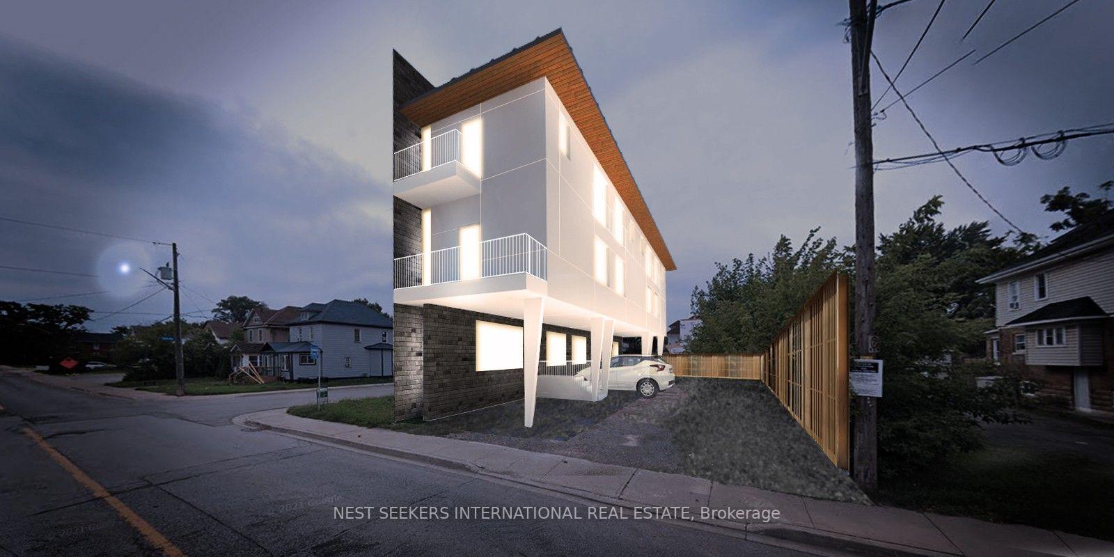 Photo 2 of 5020 Bridge Street, Niagara Falls, Cherrywood — HOMEH