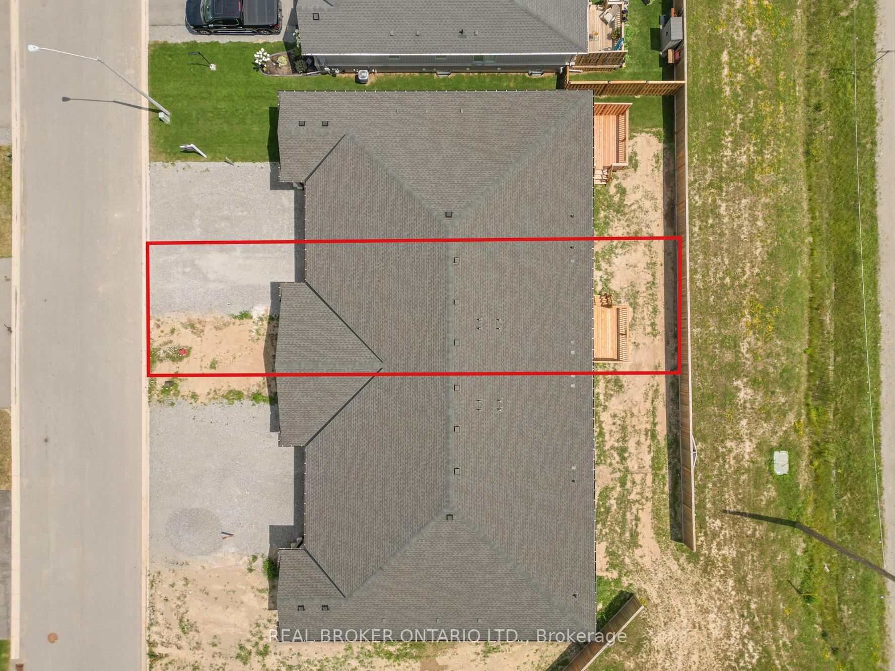 Photo 5 of 20 Austin Drive, Welland, West Welland — HOMEH