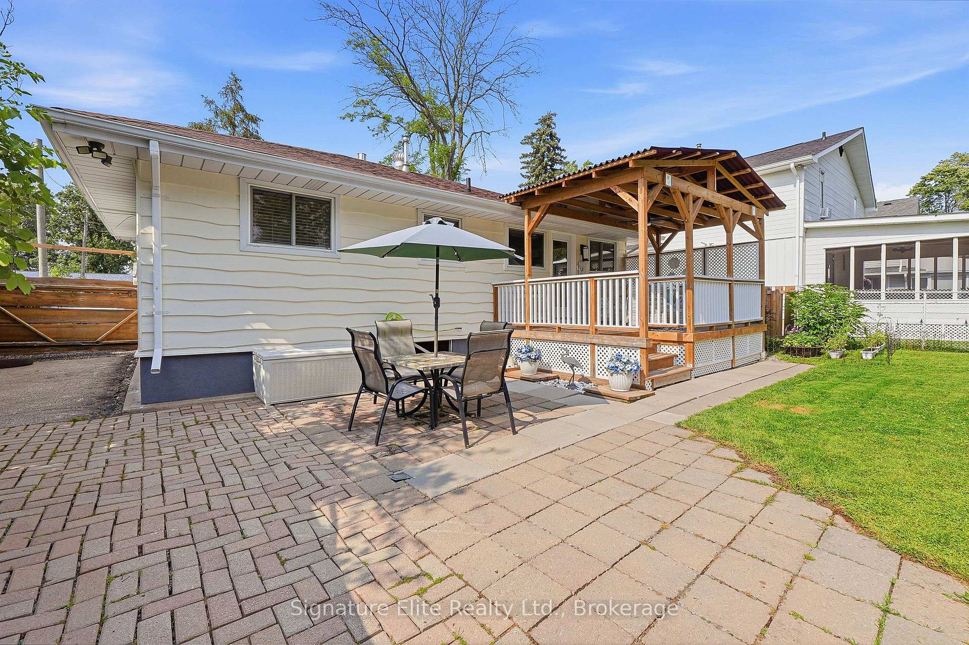 Photo 23 of 1129 Lindy Lane, Innisfil, Gilford — HOMEH