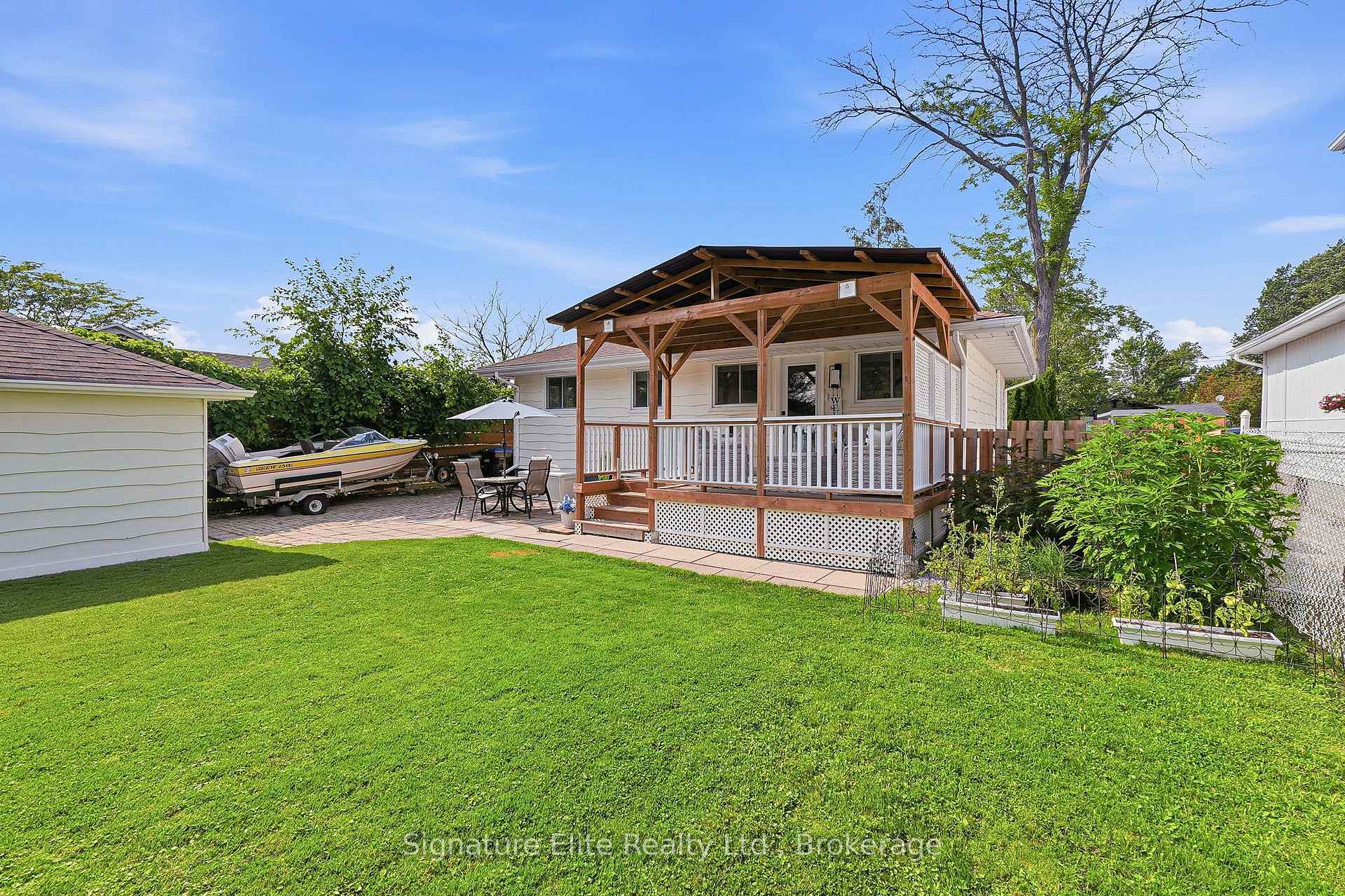 Photo 25 of 1129 Lindy Lane, Innisfil, Gilford — HOMEH