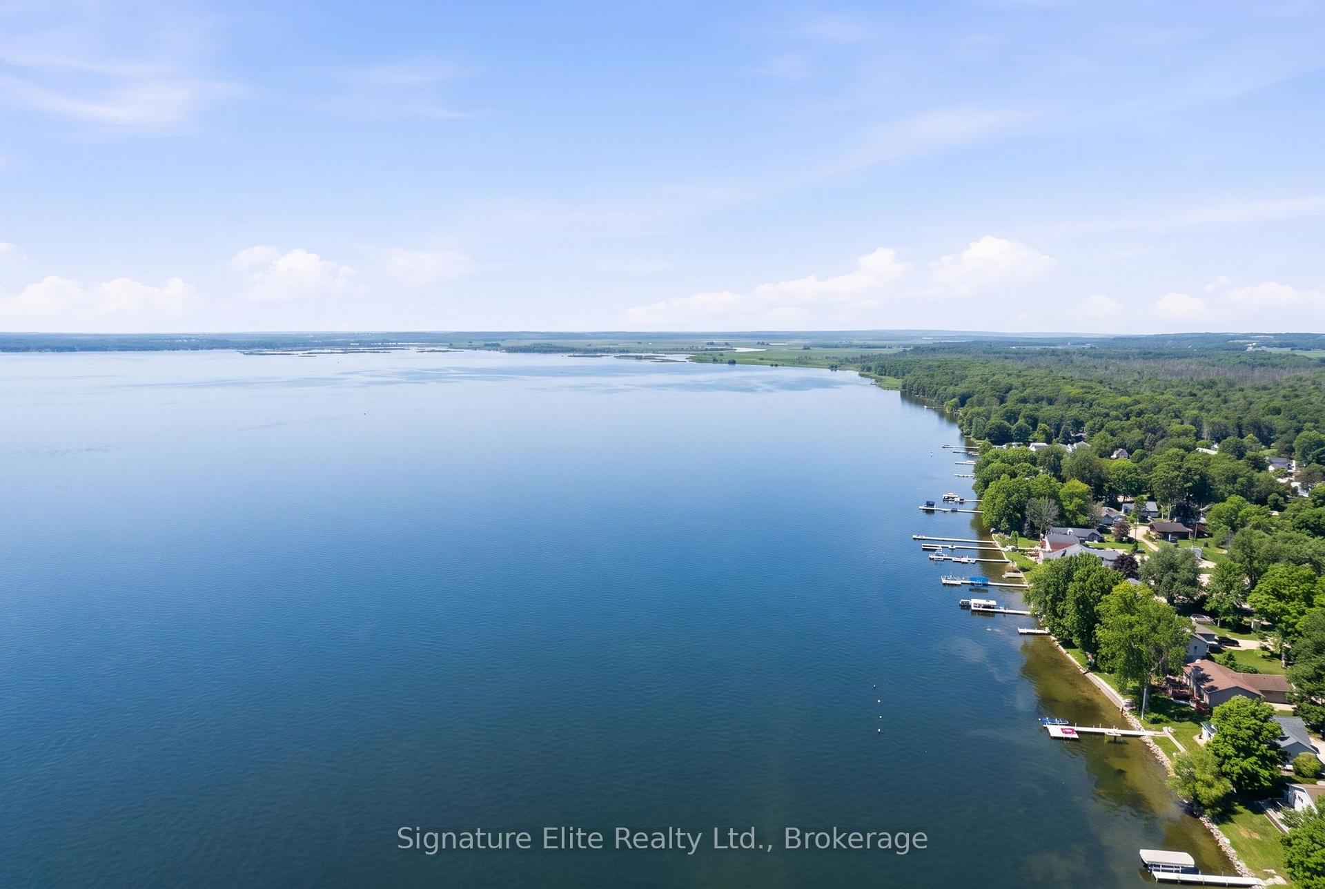 Photo 49 of 1129 Lindy Lane, Innisfil, Gilford — HOMEH