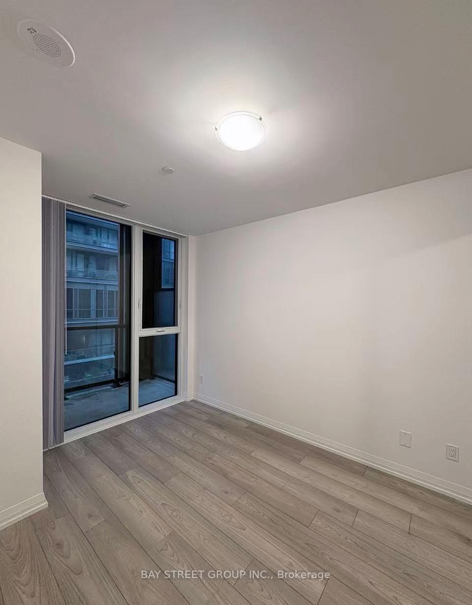 Photo 3 of Unit 1012, 400 King Street W, Toronto, Waterfront Communities — HOMEH
