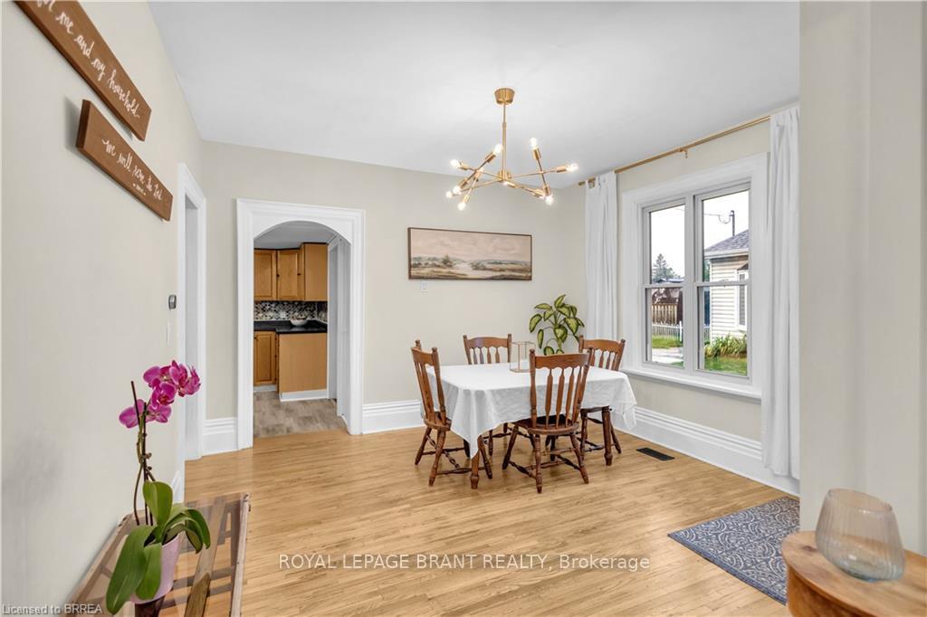 Photo 6 of 10 Bishop Street, Brantford, Eagle Place — HOMEH