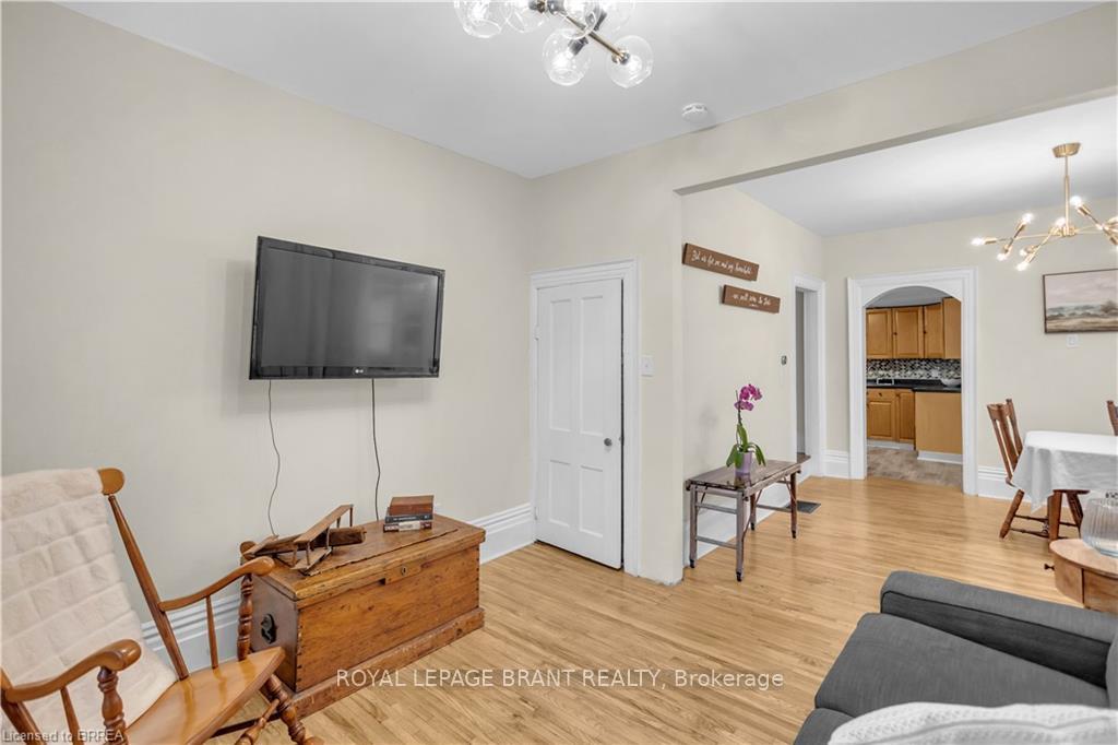 Photo 8 of 10 Bishop Street, Brantford, Eagle Place — HOMEH