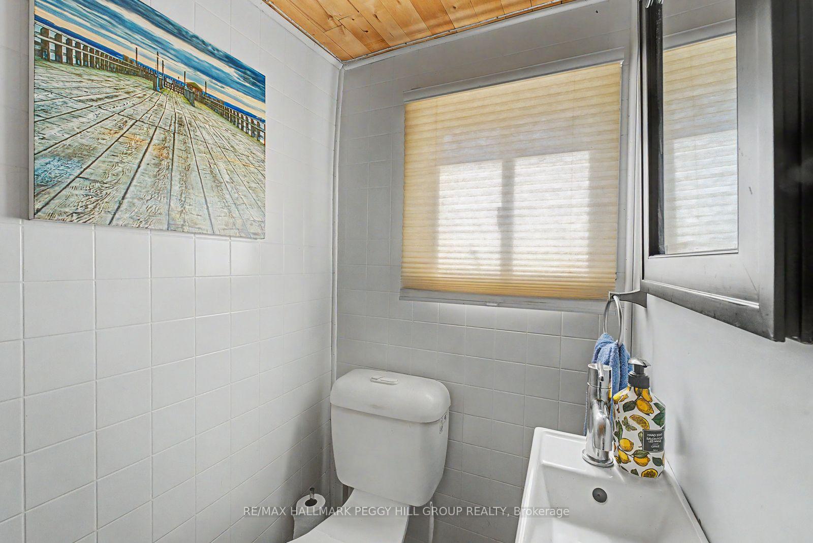 Photo 23 of 60 Laidlaw Street, Wasaga Beach — HOMEH