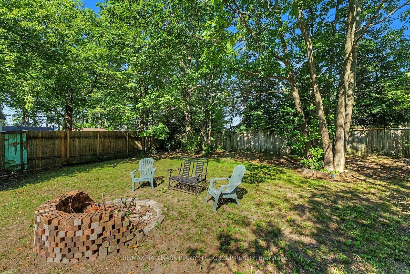 Photo 25 of 60 Laidlaw Street, Wasaga Beach — HOMEH