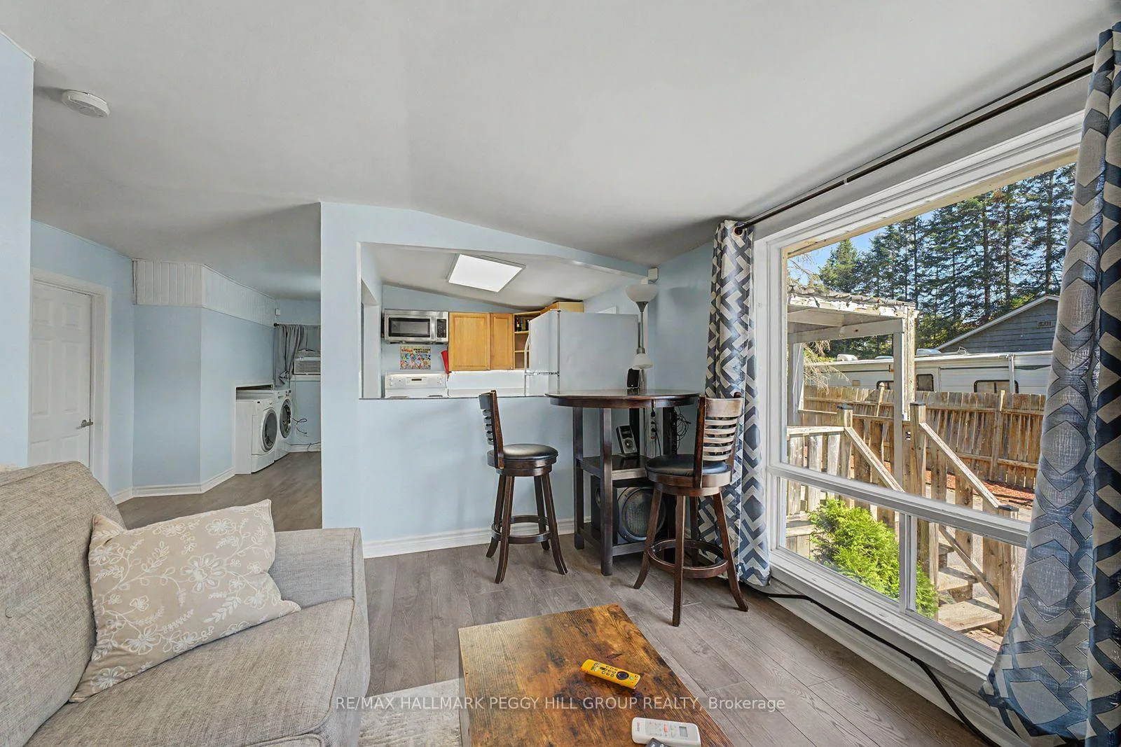 Photo 10 of 60 Laidlaw Street, Wasaga Beach — HOMEH