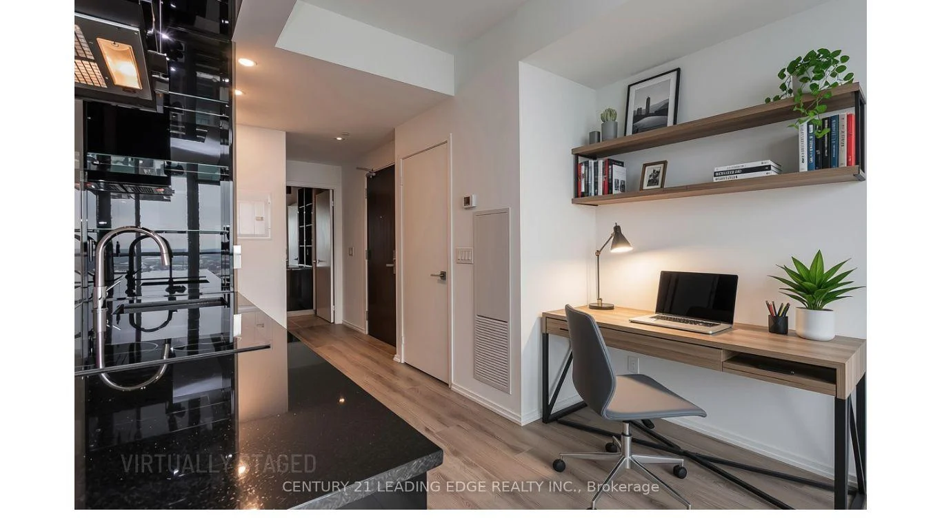 Photo 12 of Unit 4409, 70 Temperance Street, Toronto, Bay Street Corridor — HOMEH