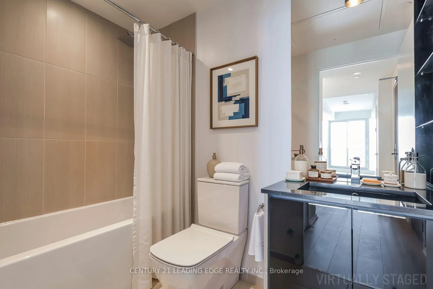 Photo 16 of Unit 4409, 70 Temperance Street, Toronto, Bay Street Corridor — HOMEH