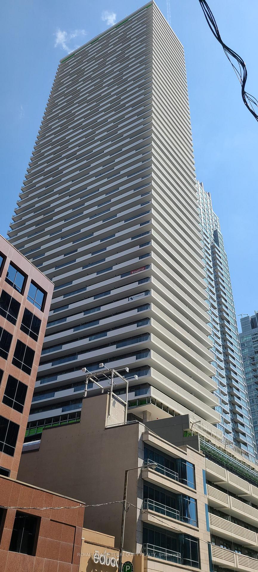 Photo 1 of Unit 4609, 2221 Yonge Street, Toronto, Mount Pleasant West — HOMEH