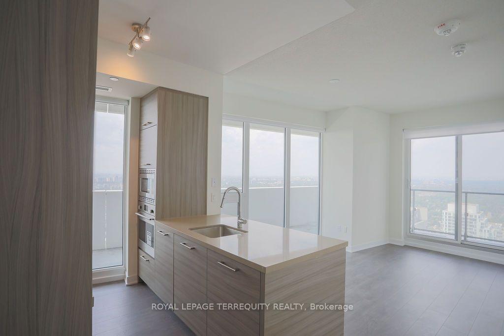 Photo 5 of Unit 4609, 2221 Yonge Street, Toronto, Mount Pleasant West — HOMEH
