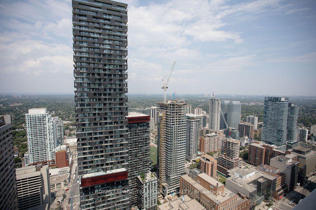 Photo 22 of Unit 4609, 2221 Yonge Street, Toronto, Mount Pleasant West — HOMEH