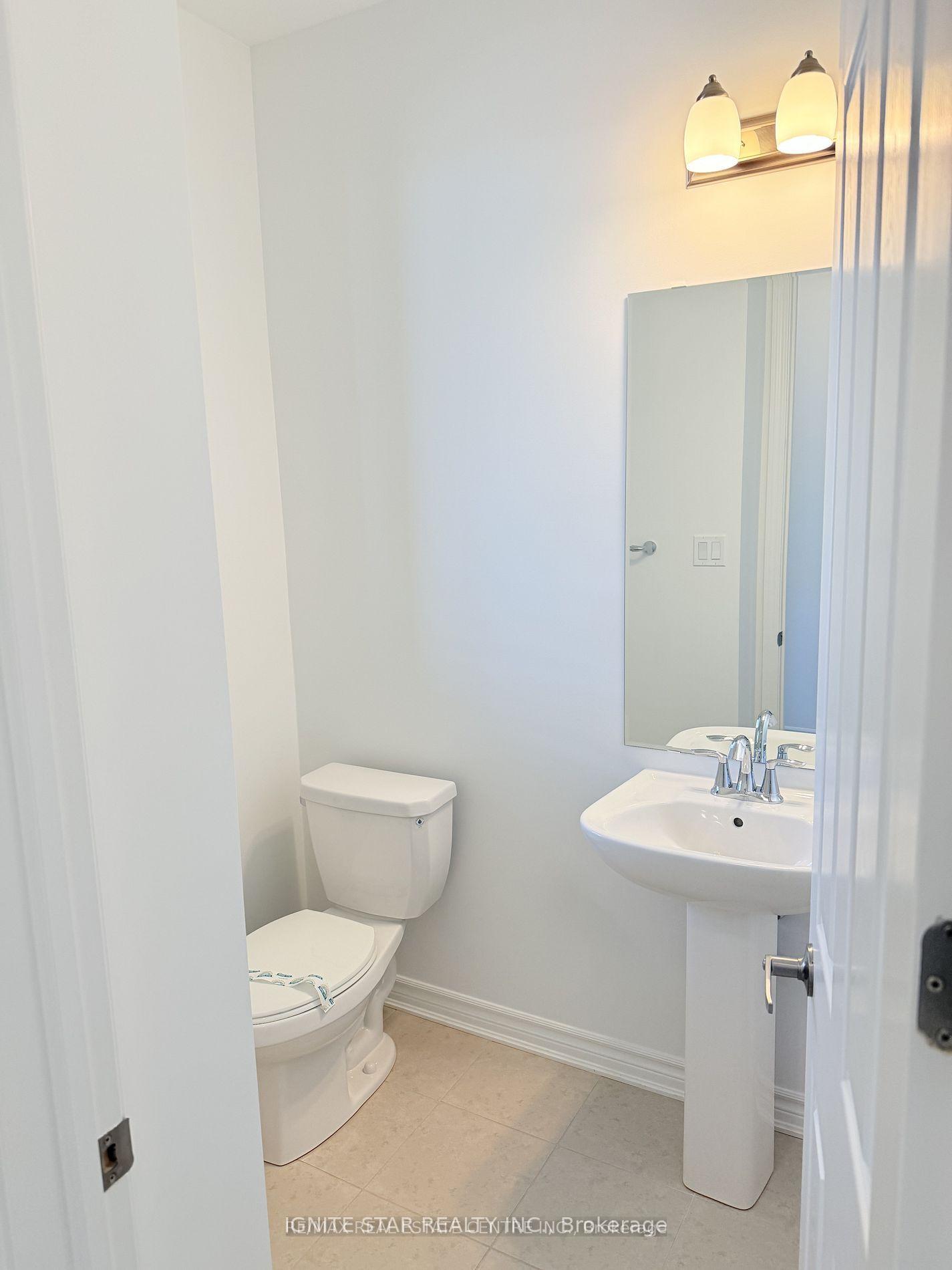 Photo 11 of 1246 Wheat Boom Drive, Oakville, Joshua Meadows — HOMEH